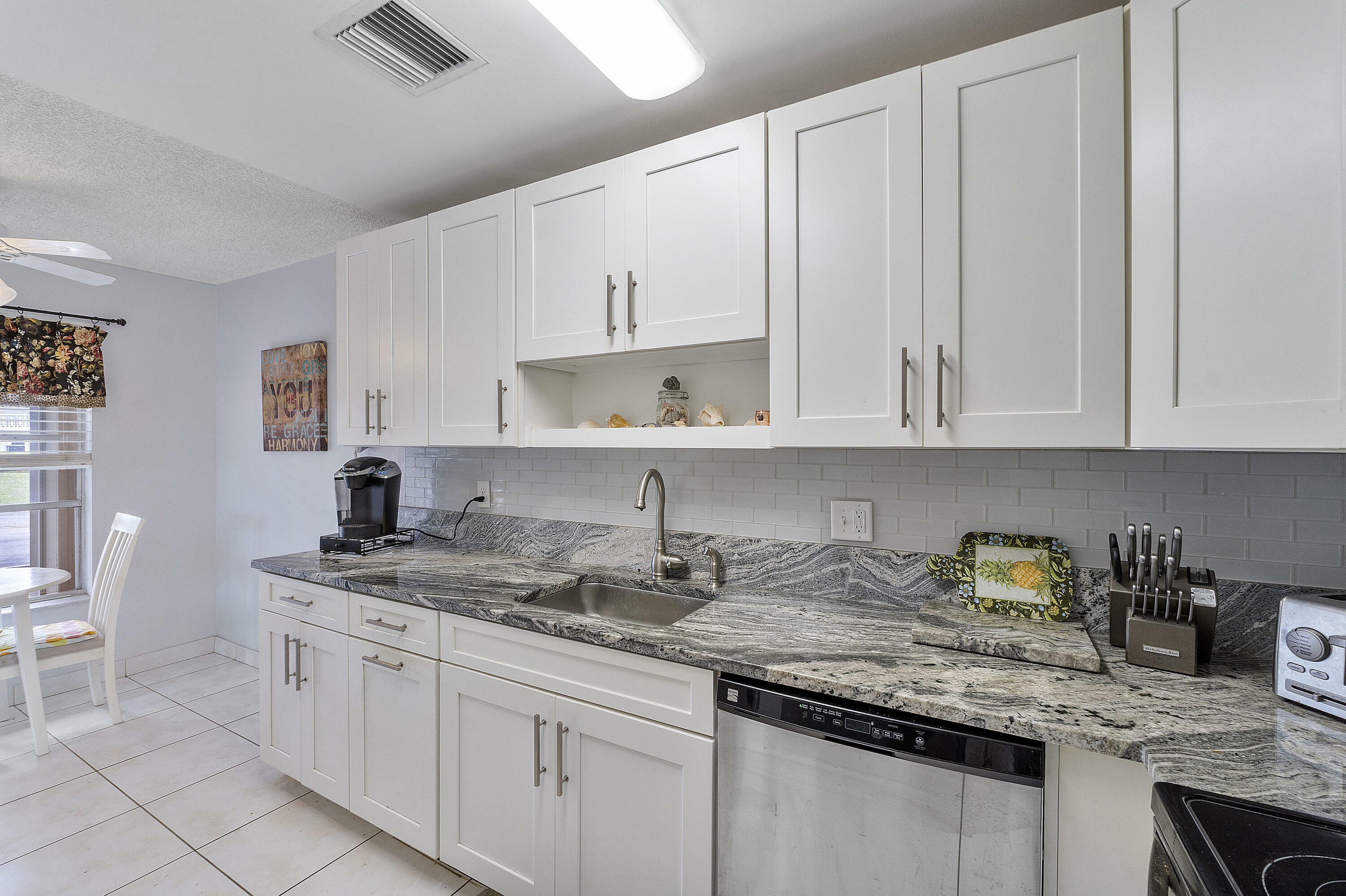 Property Photo:  1631 NW 18th Avenue NW 104  FL 33445 