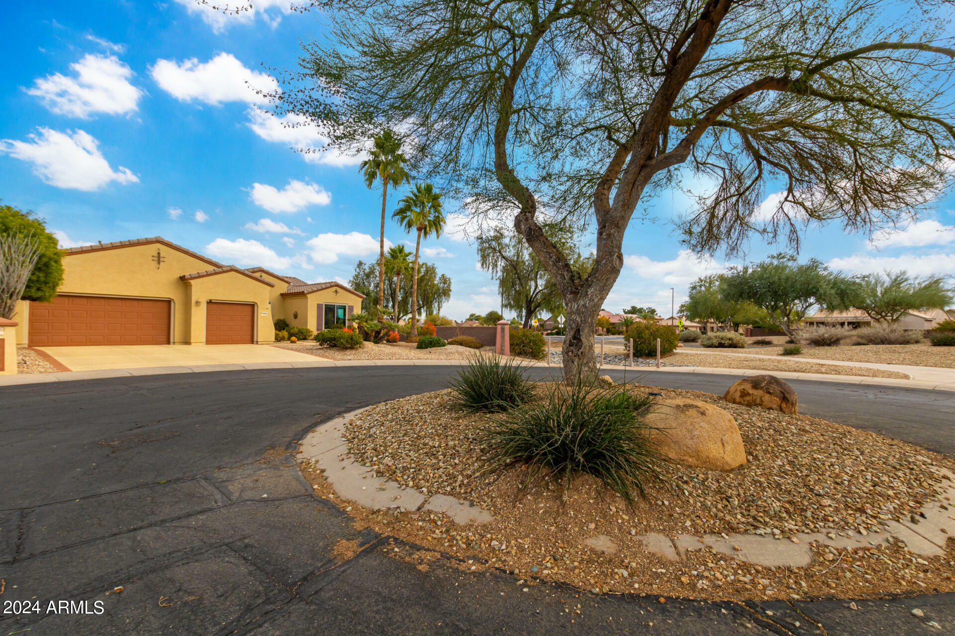 Property Photo: 15226 W Sierra Vista Drive AZ 85374