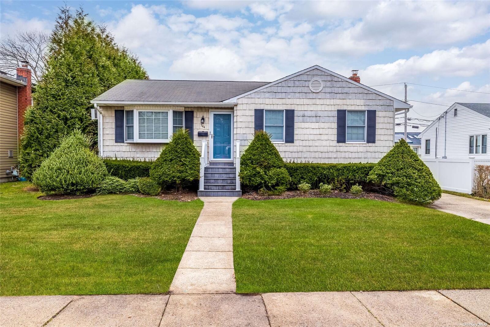 Property Photo: 344 Deauville Parkway NY 11757