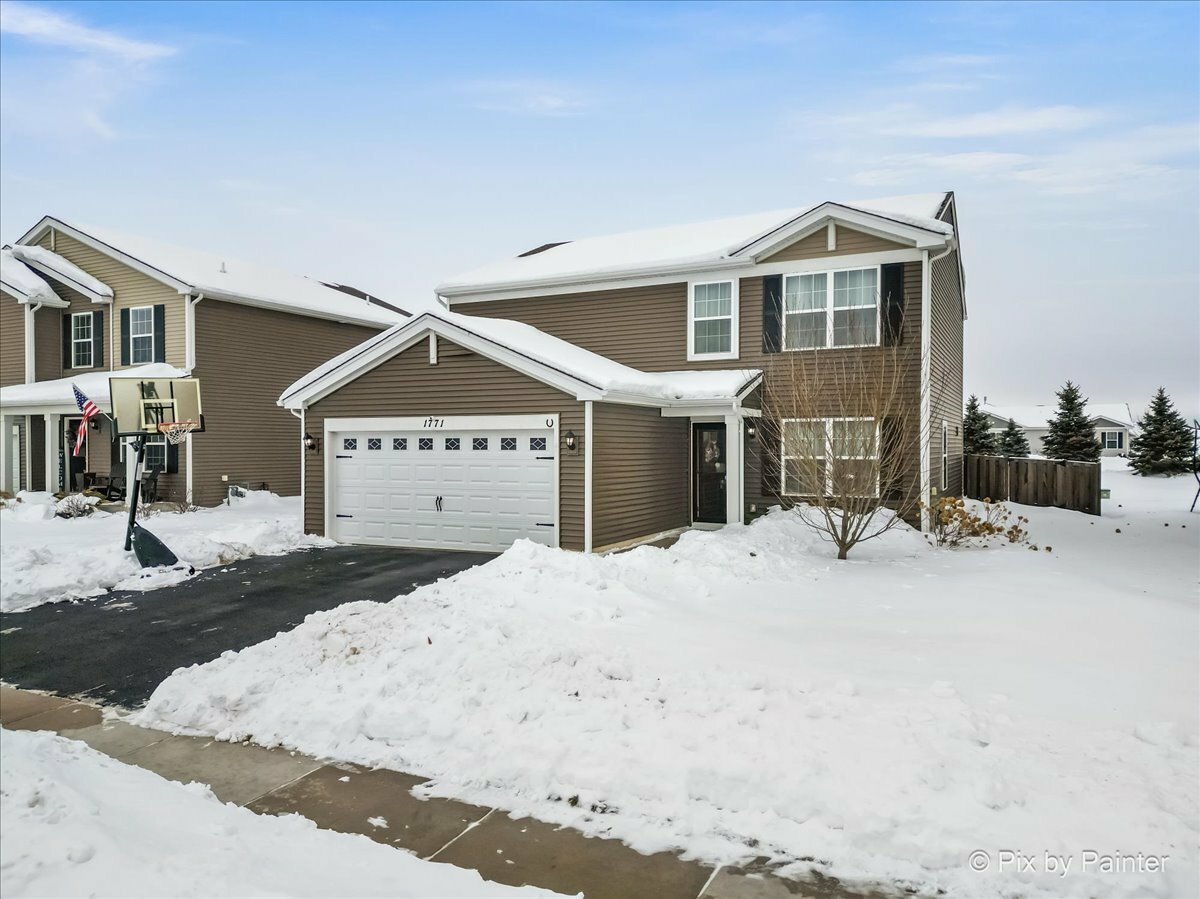 Property Photo:  1771 Dempsey Circle  IL 60140 