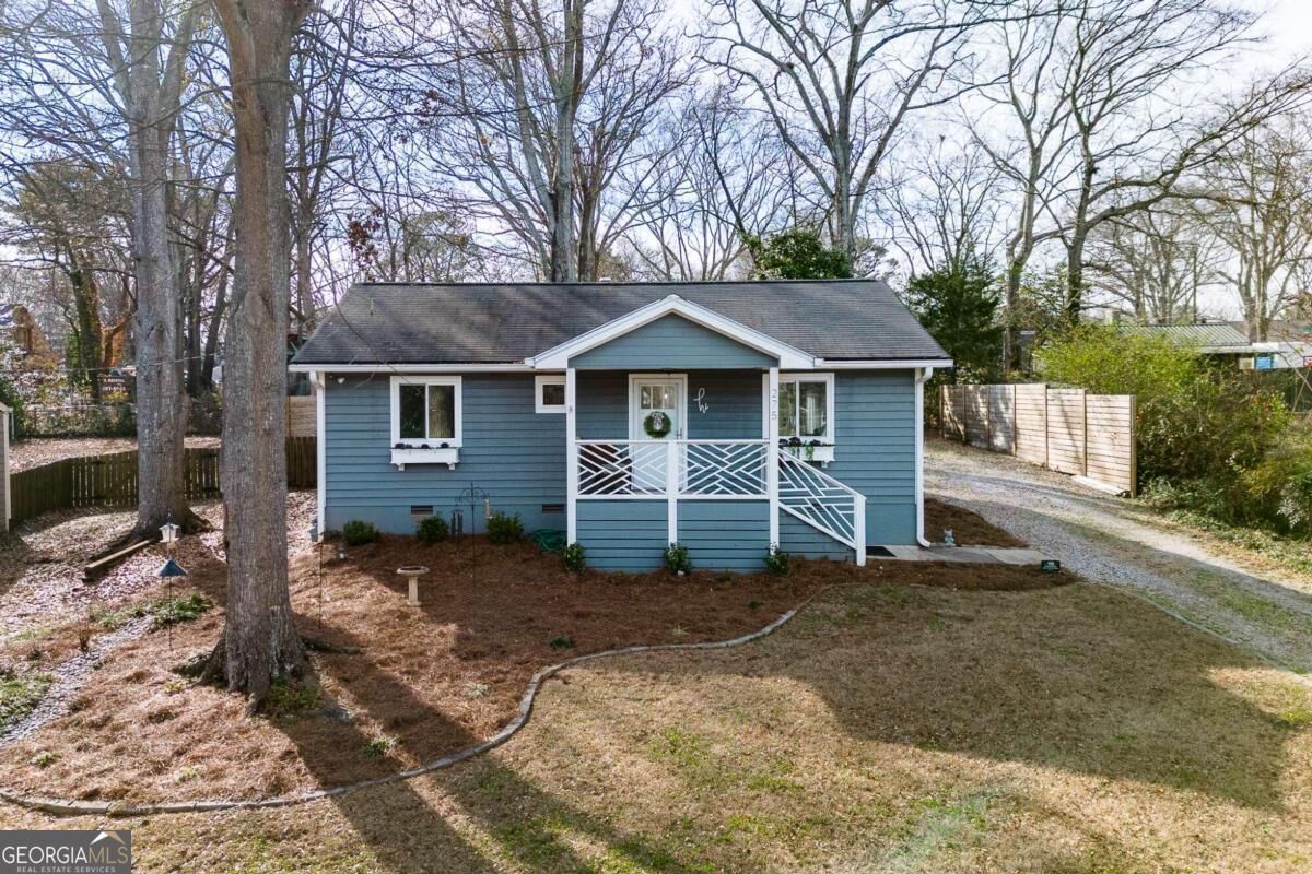 Property Photo:  275 Best Drive  GA 30606 