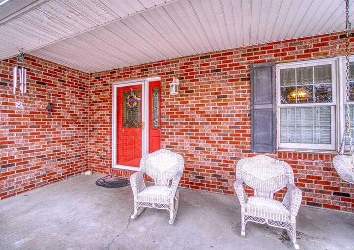 MLS202402515 20 Woodmere Drive, Washington, IN 47501