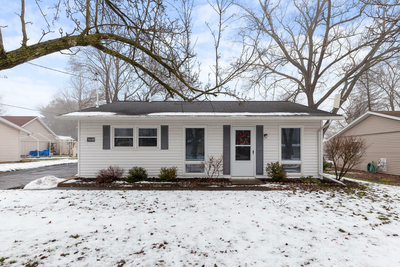 Property Photo:  3449 Tracey Drive  MI 49203 