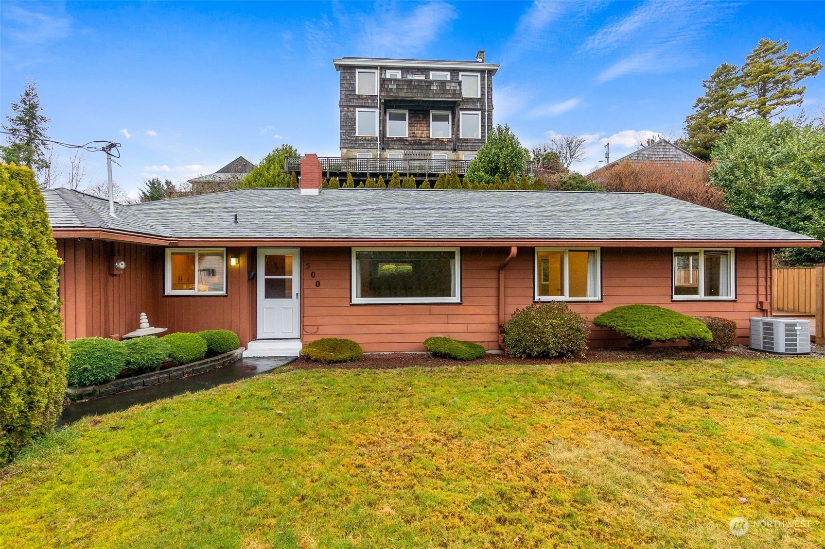 Property Photo:  500 Sumner Avenue  WA 98520 