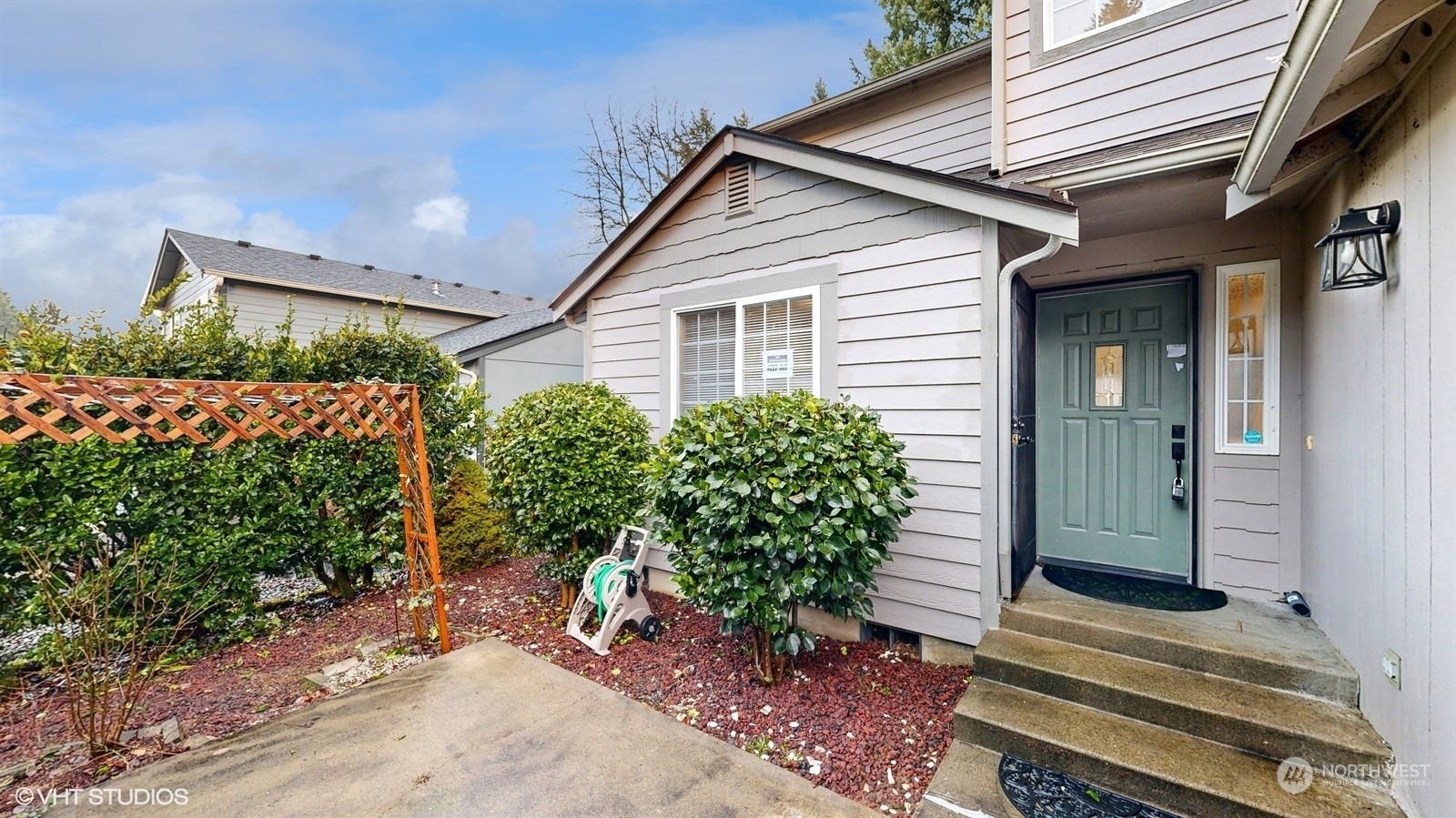 Property Photo:  3012 Applehill Court NE  WA 98506 