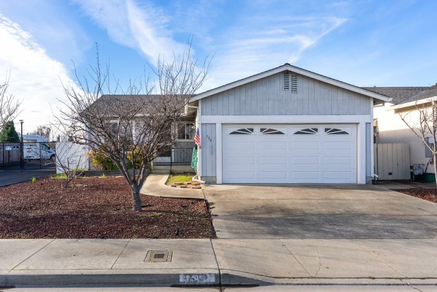 Property Photo:  739 Delta Way  CA 95076 