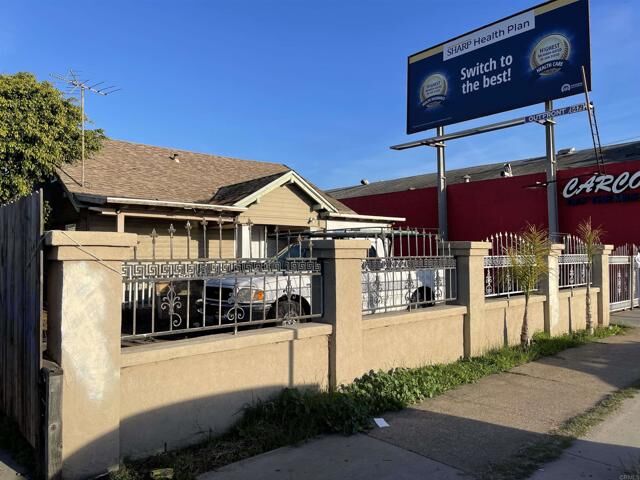 Property Photo:  123 Broadway  CA 91910 