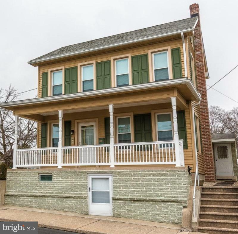 Property Photo: 621 Main Street PA 19555
