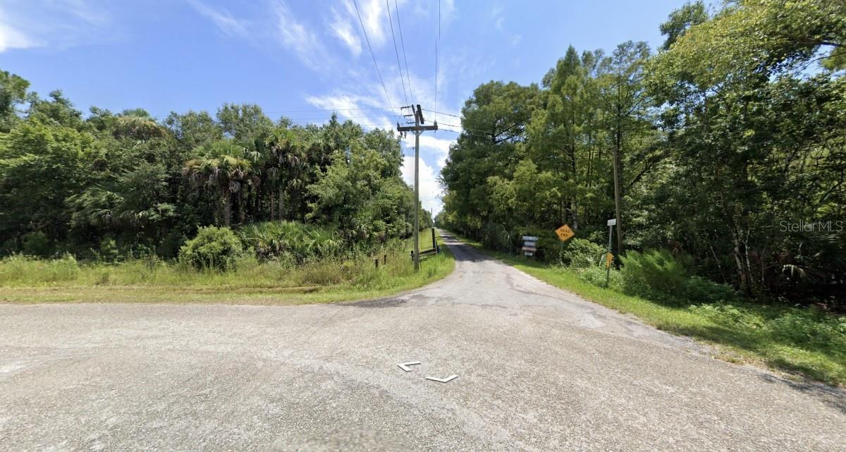 Property Photo:  0 SW Blossom Avenue  FL 34266 