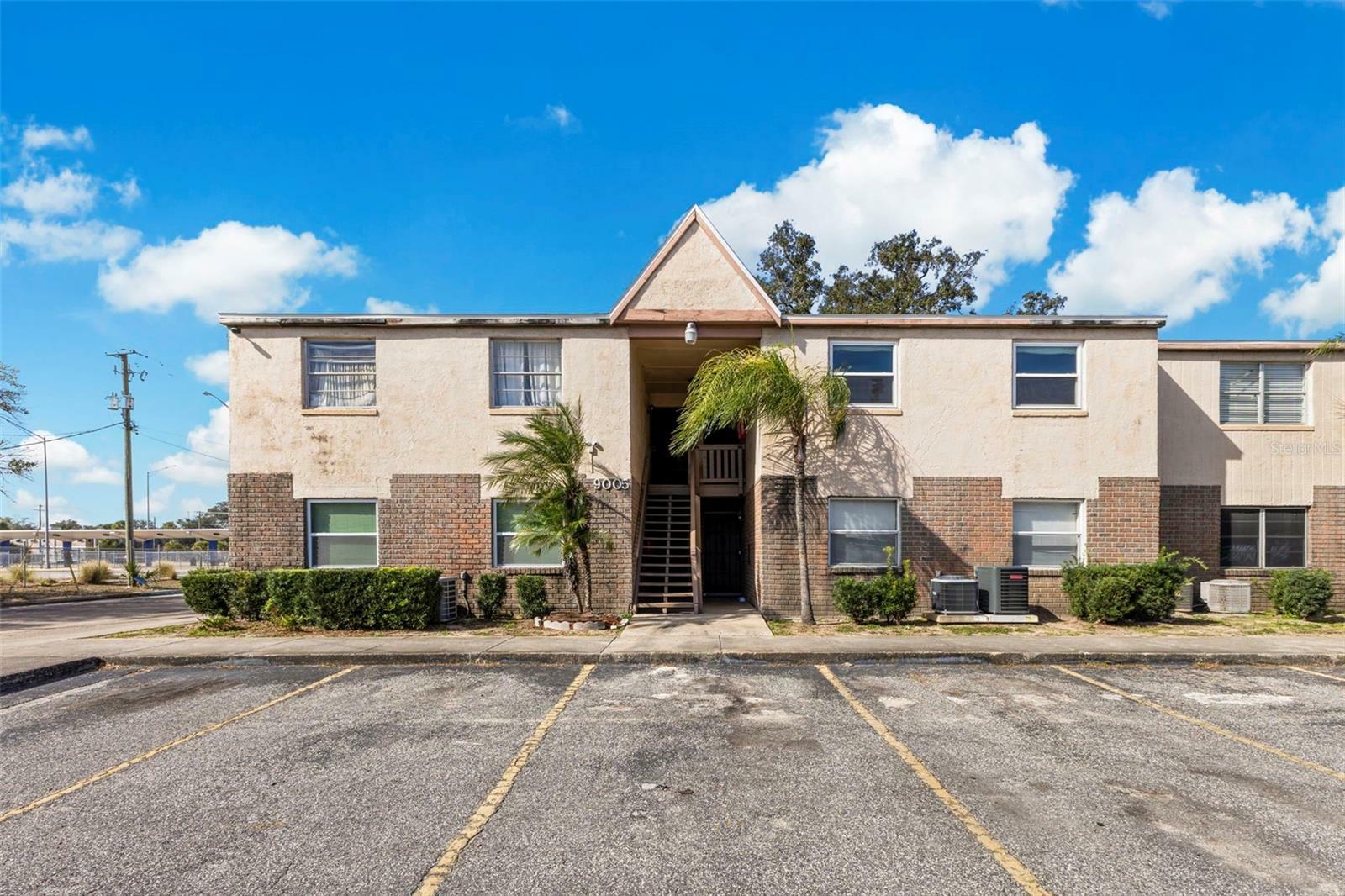 Property Photo:  9005 Westchester Circle 11  FL 33604 