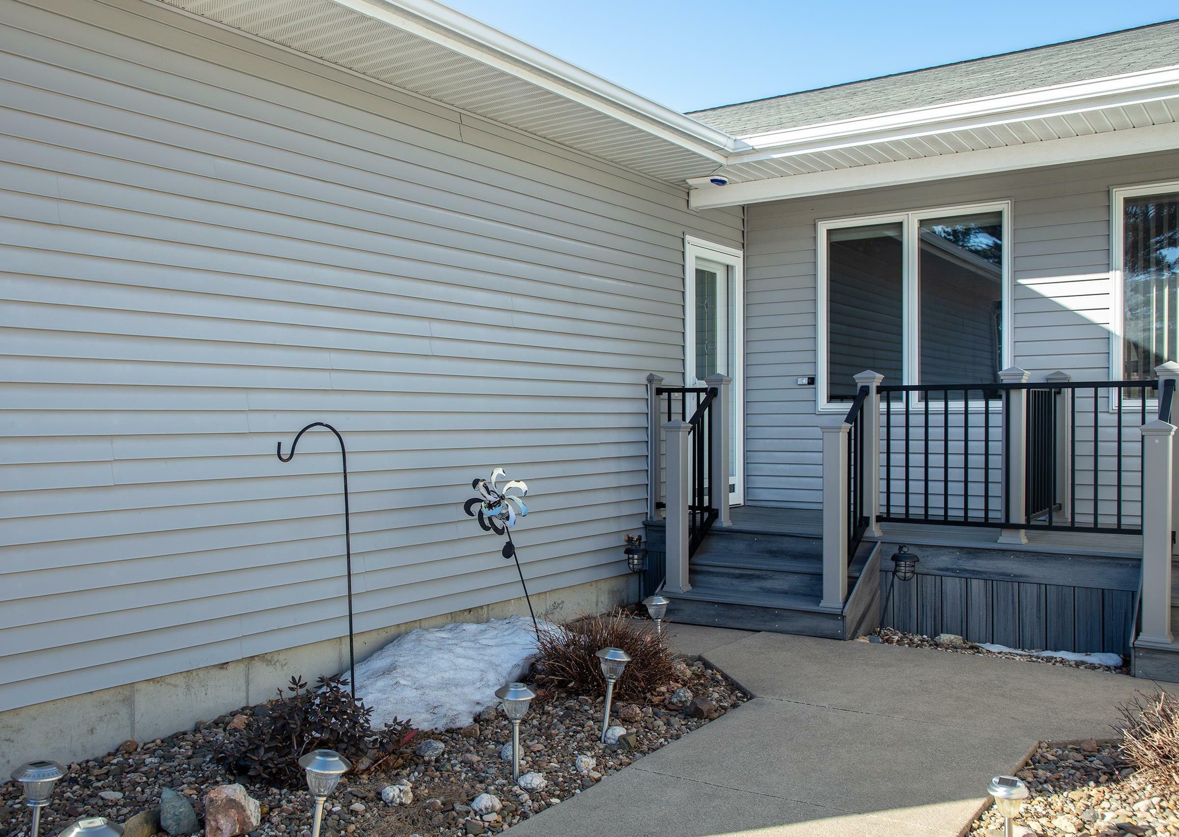 Property Photo:  2512 Park 3rd  Ave NW  IA 50677 