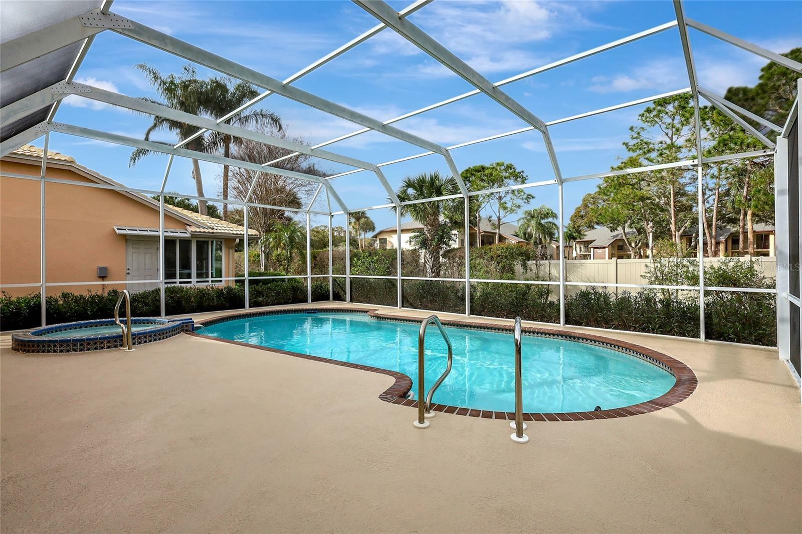 Property Photo:  4718 Dundee Drive  FL 34210 