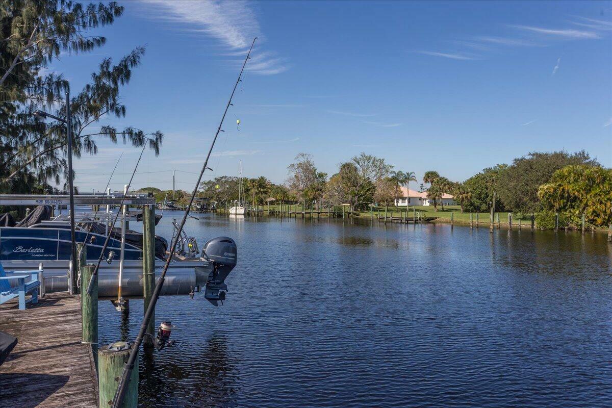 Property Photo: 2421 SE North Lookout Boulevard FL 34984
