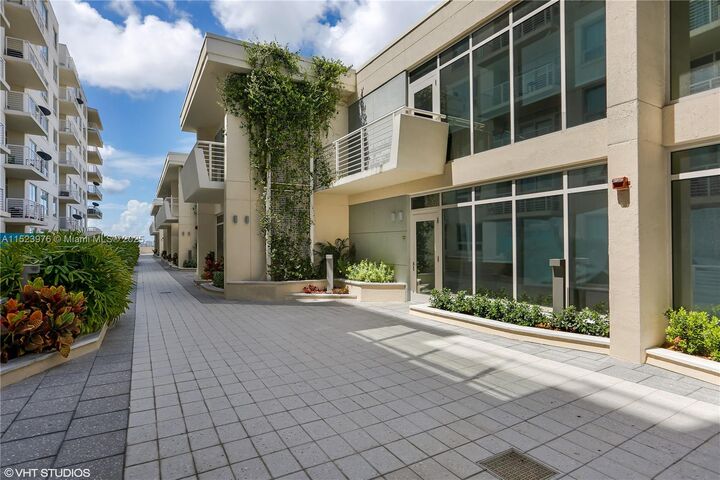 Property Photo:  3250 NE 1st Ave 545  FL 33137 