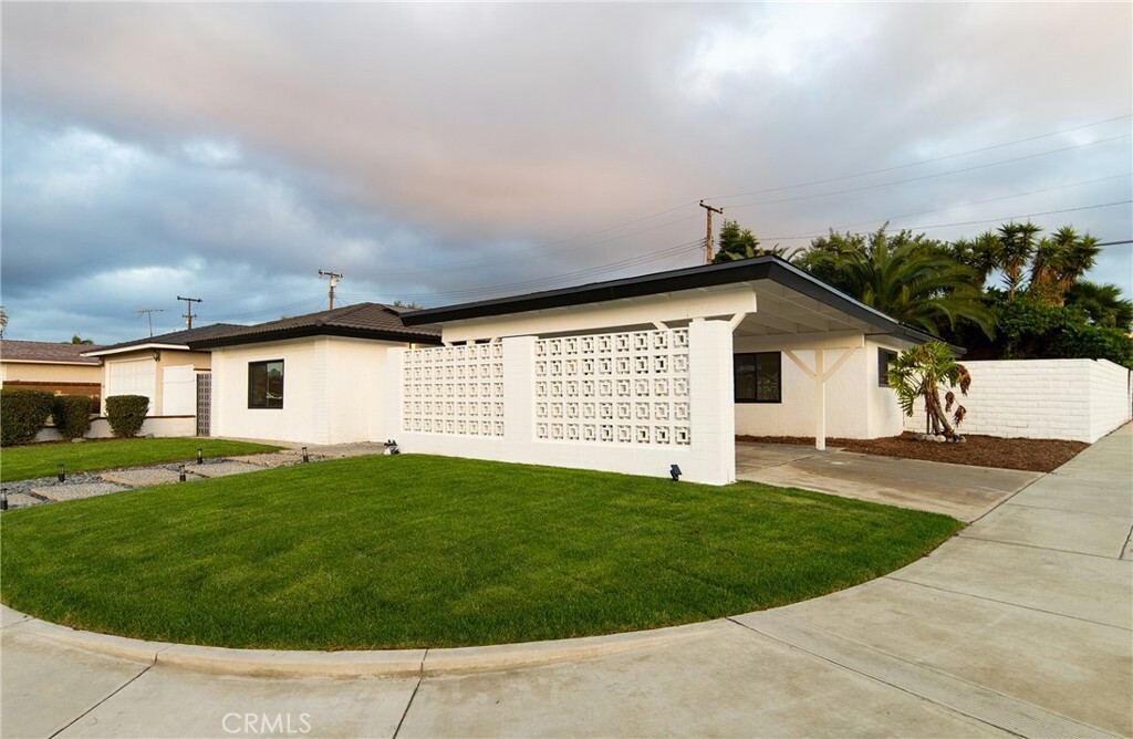 Property Photo:  11636 Tigrina Avenue  CA 90604 