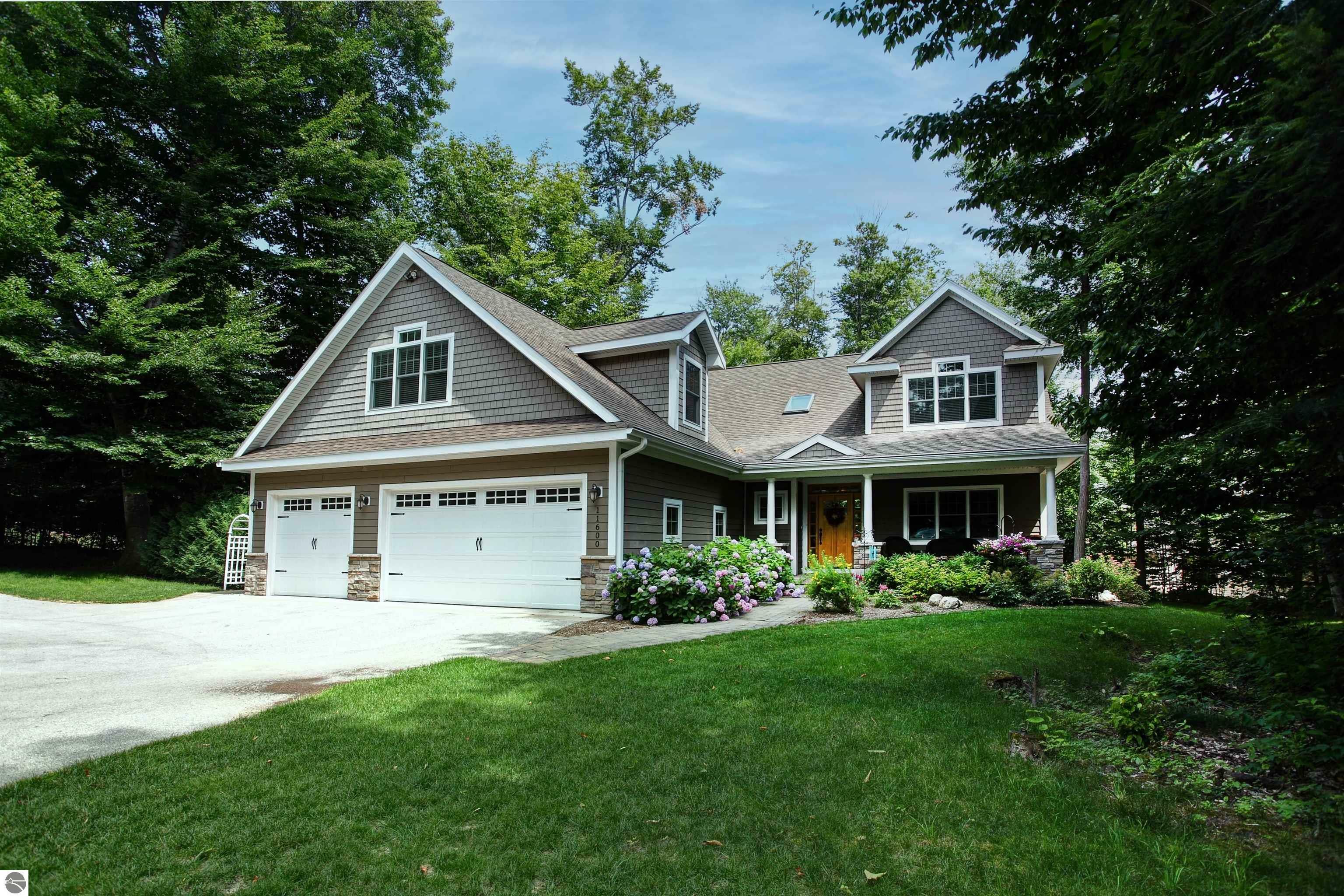 Property Photo:  11600 Willow Point  MI 49686 