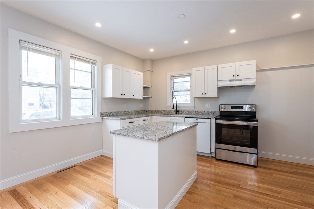 Property Photo: 270 Hilldale Ave 1 MA 01832