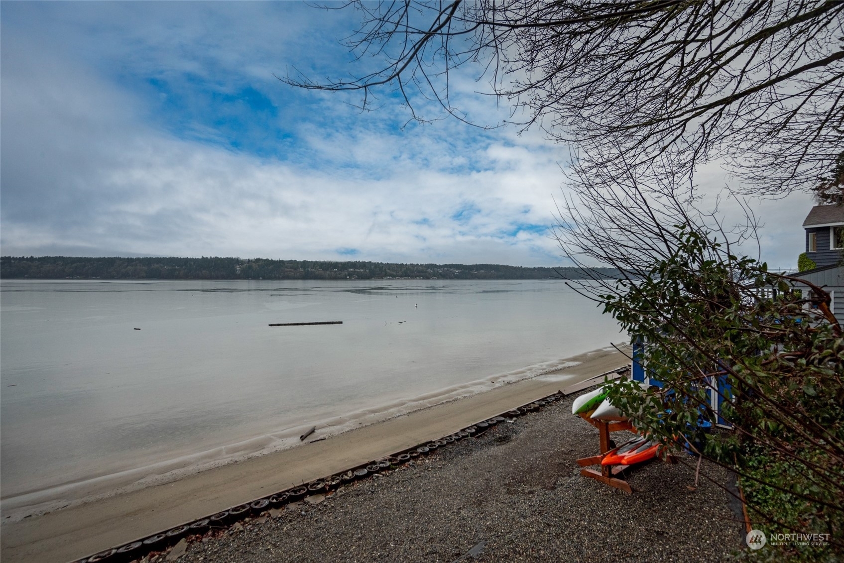 Property Photo:  25818 Bates Walk SW  WA 98070 