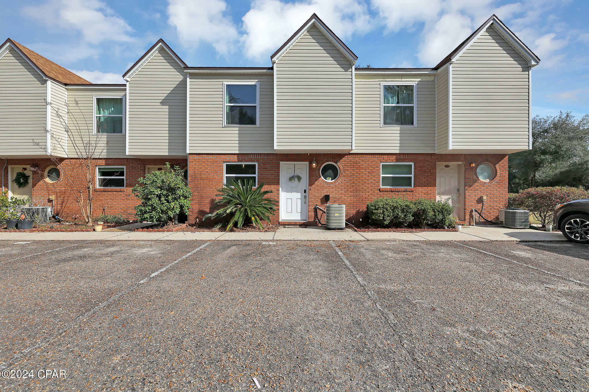 Property Photo: 1325 W 12th Street A9 FL 32401