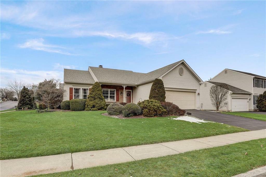 2620 Fieldview Drive  Lower Macungie Twp PA 18062 photo