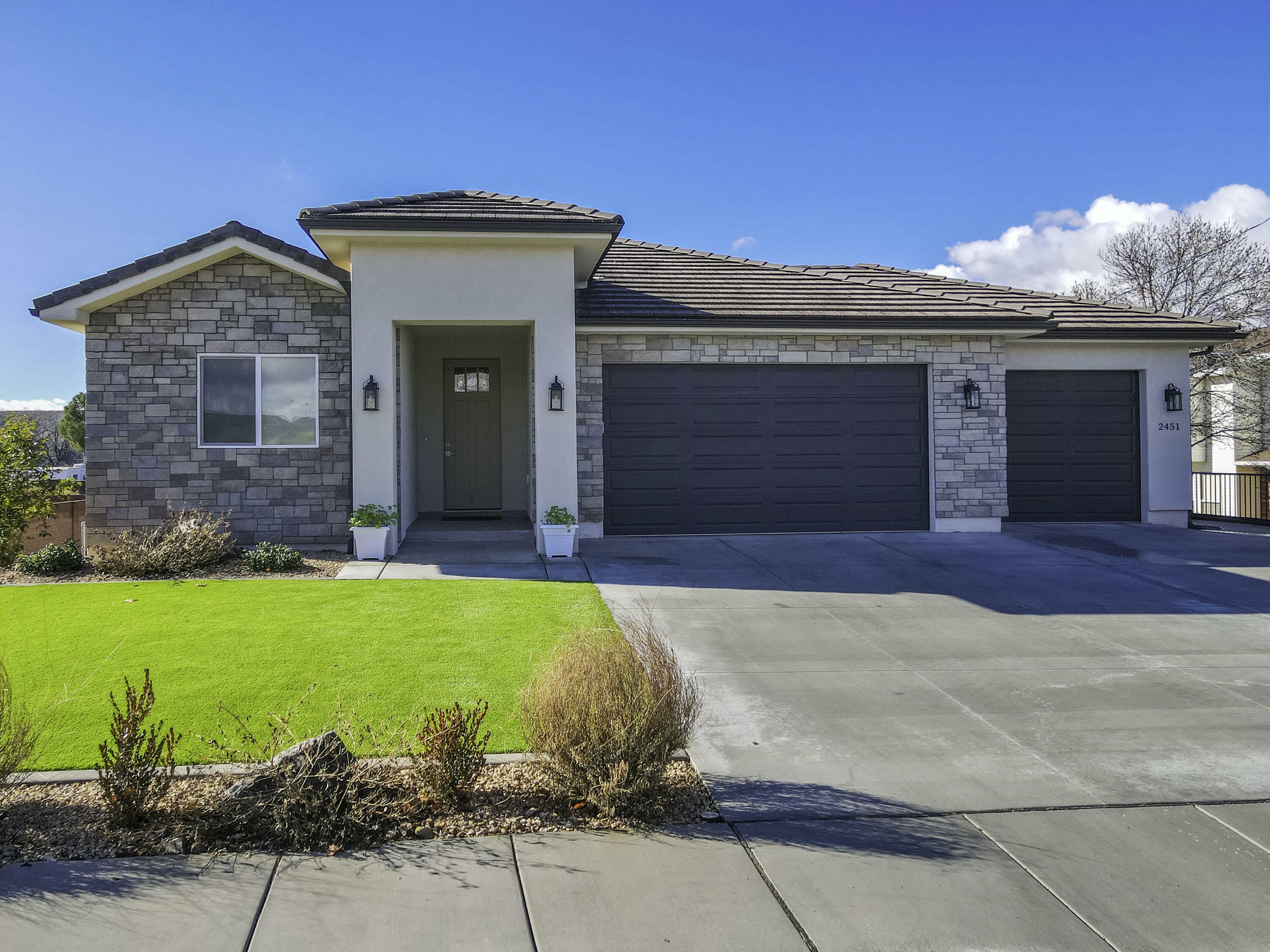 Property Photo:  2451 Arrowhead Trail  UT 84765 