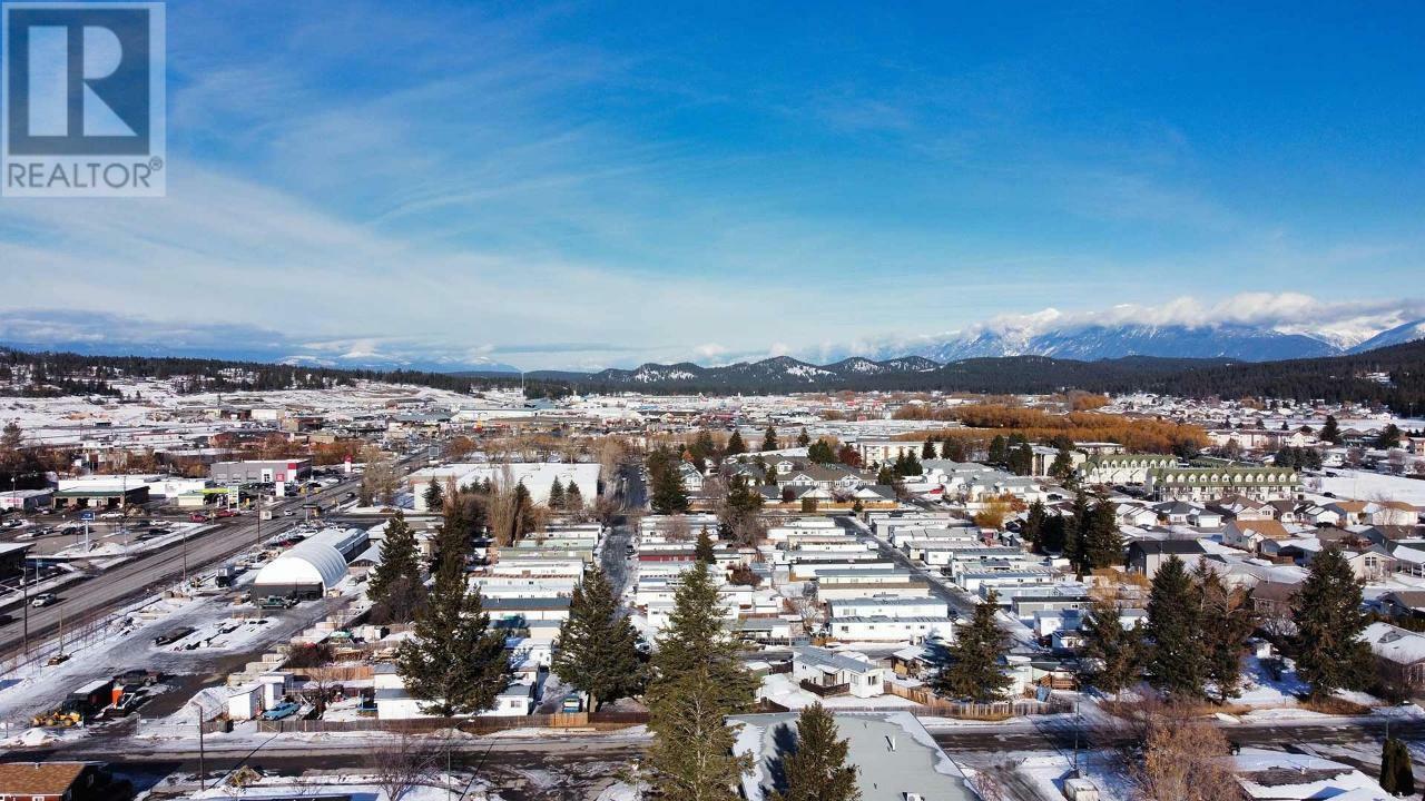 Property Photo:  2025 10th Street  BC V1C 4H5 
