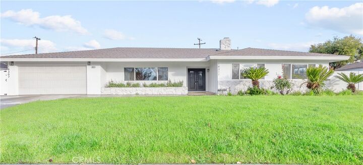 Property Photo:  18311 Gramercy Drive  CA 92705 