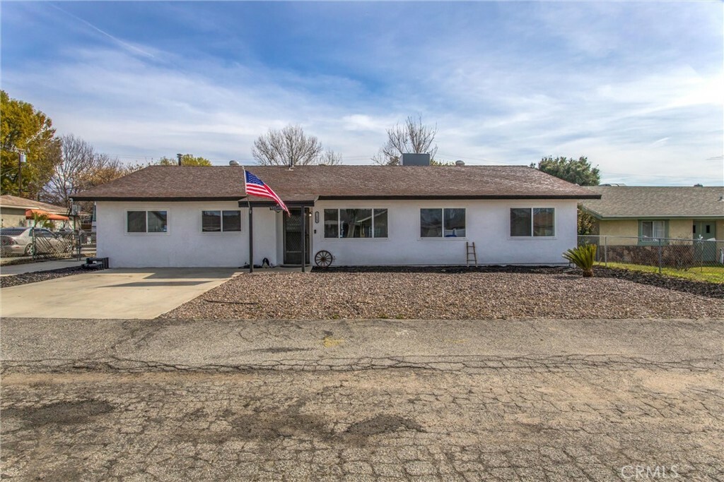 Property Photo: 12663 Loma Vista Ct CA 92399