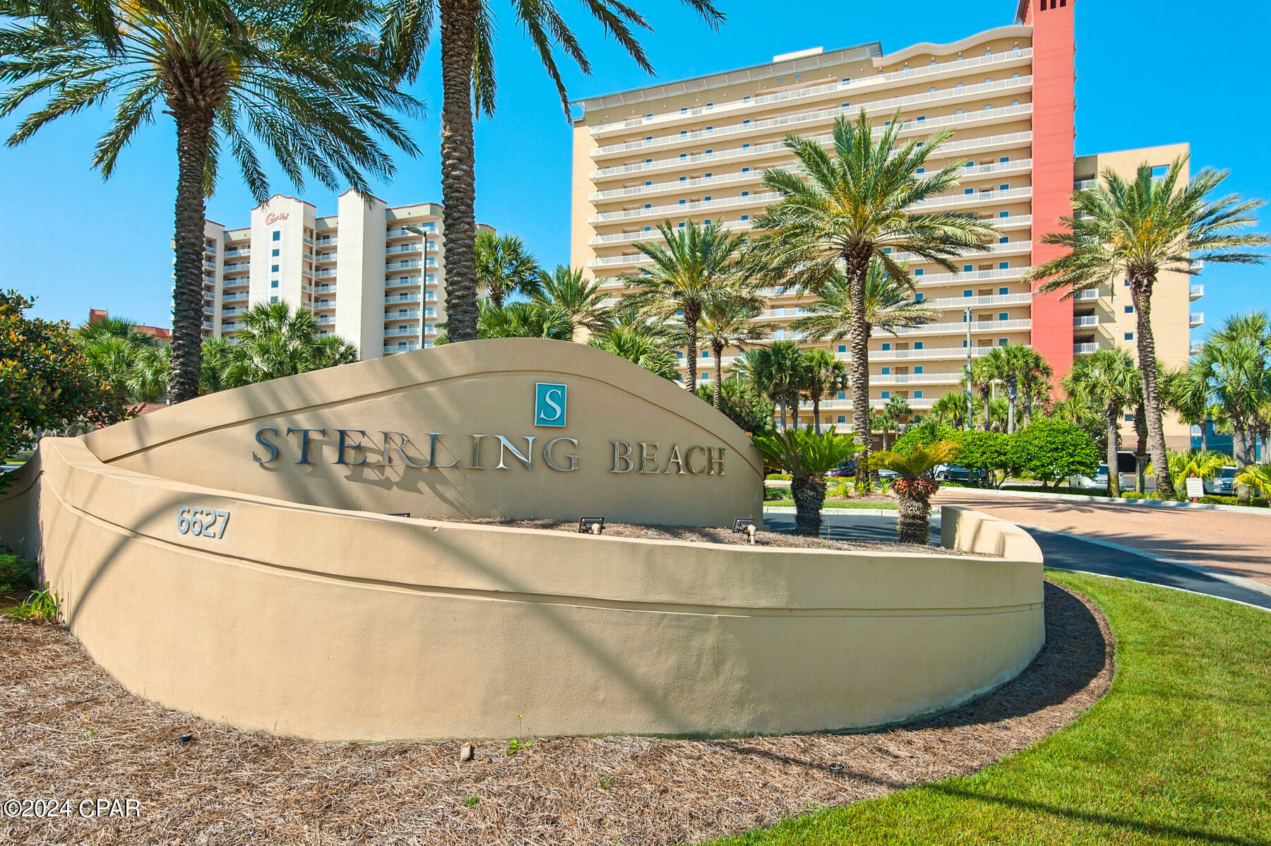 Property Photo: 6627 Thomas Drive 1601 FL 32408
