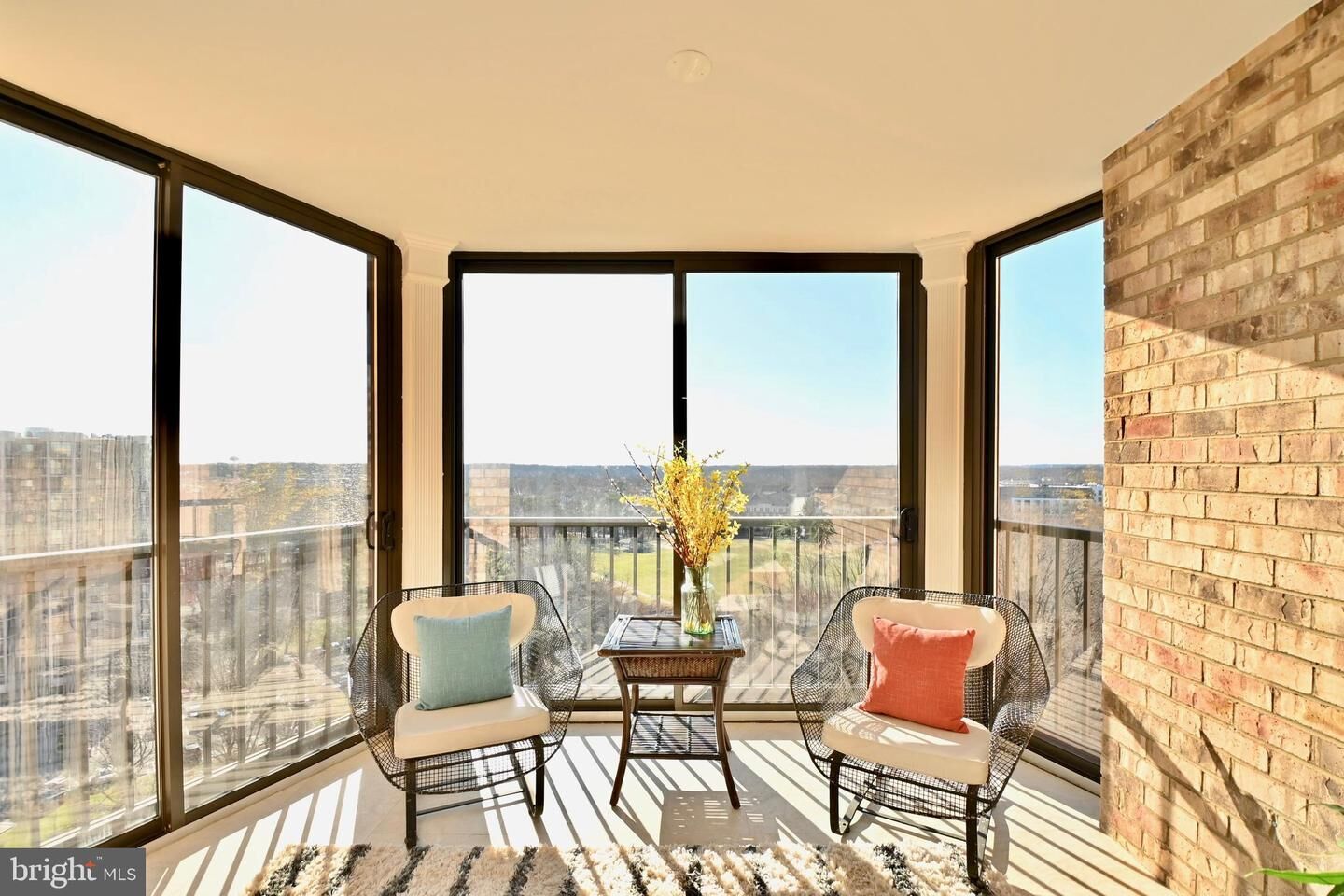 Property Photo:  5901 Mount Eagle Drive 1509  VA 22303 