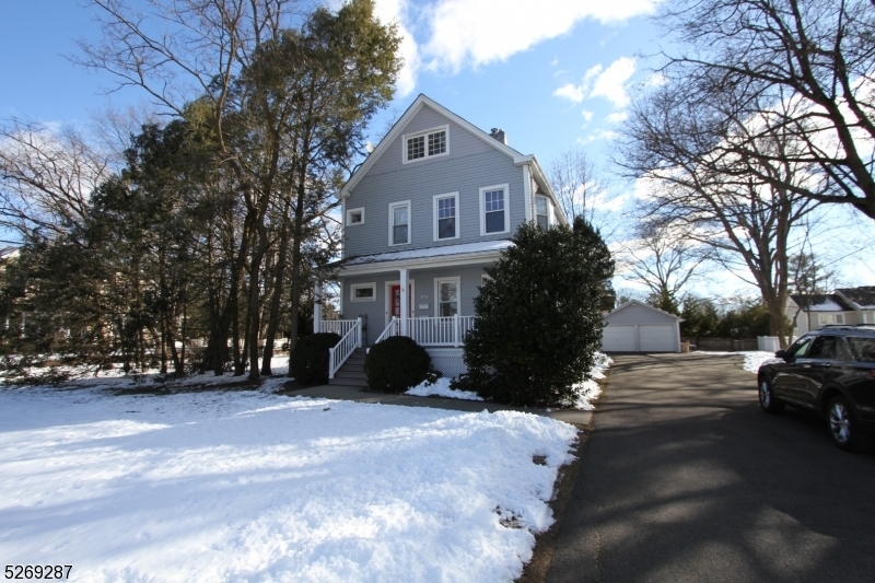 Property Photo:  265 Walthery Ave  NJ 07450 