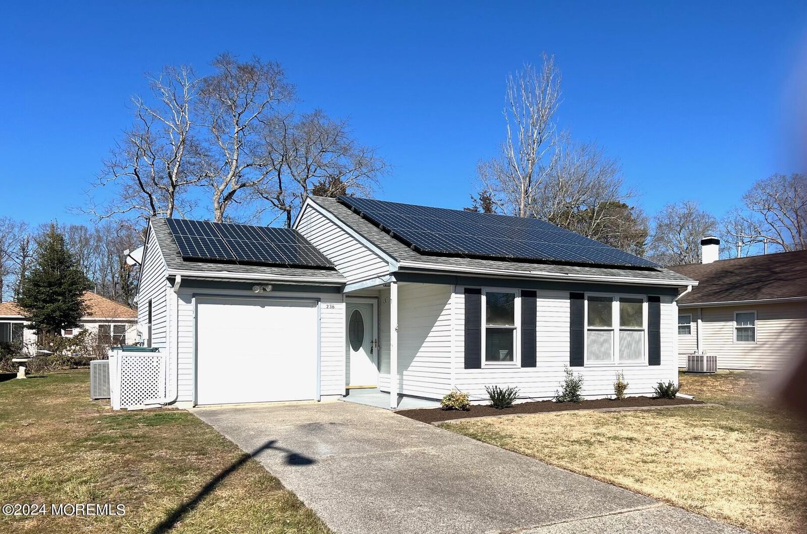 Property Photo:  236 Yorktowne Drive  NJ 08087 