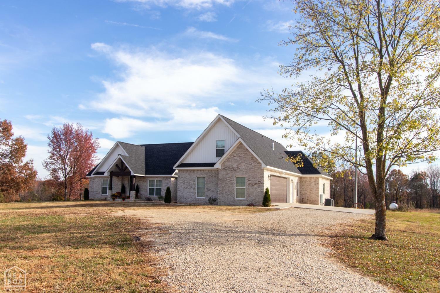 Property Photo:  610 County Road 793  AR 72417 