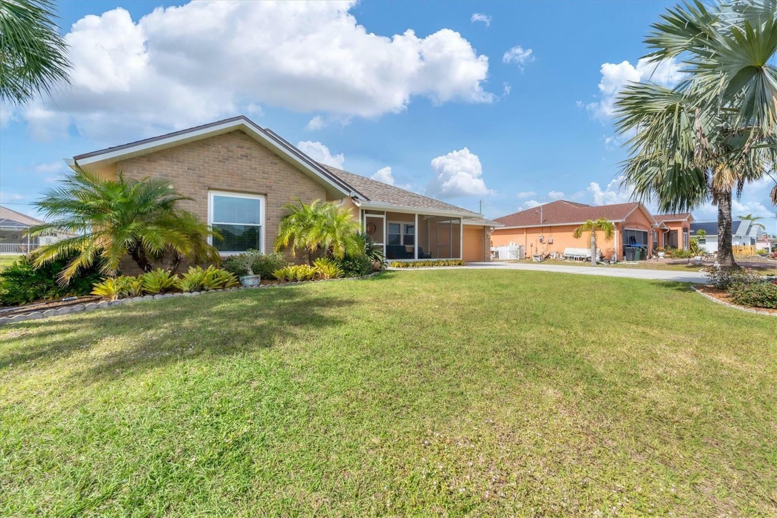 Property Photo:  2721 Logsdon Street  FL 34287 