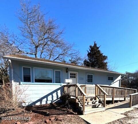 Property Photo: 135 Hollywood Court NJ 08723