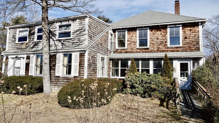 Property Photo:  821 Union St  MA 02370 