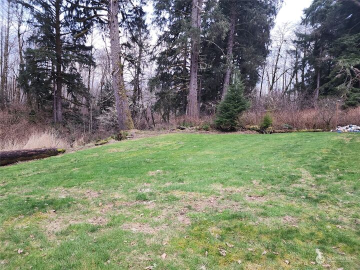 Property Photo:  210  Rainbow Avenue  WA 98331 