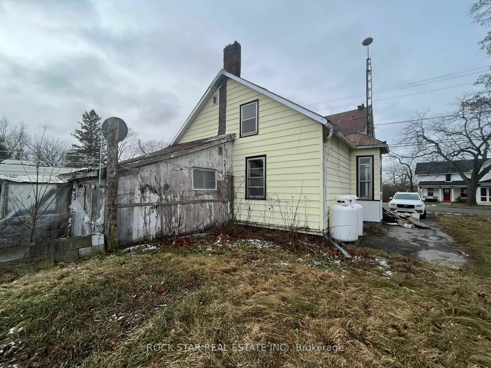 Property Photo:  72 Consecon Main St  ON K0K 1T0 
