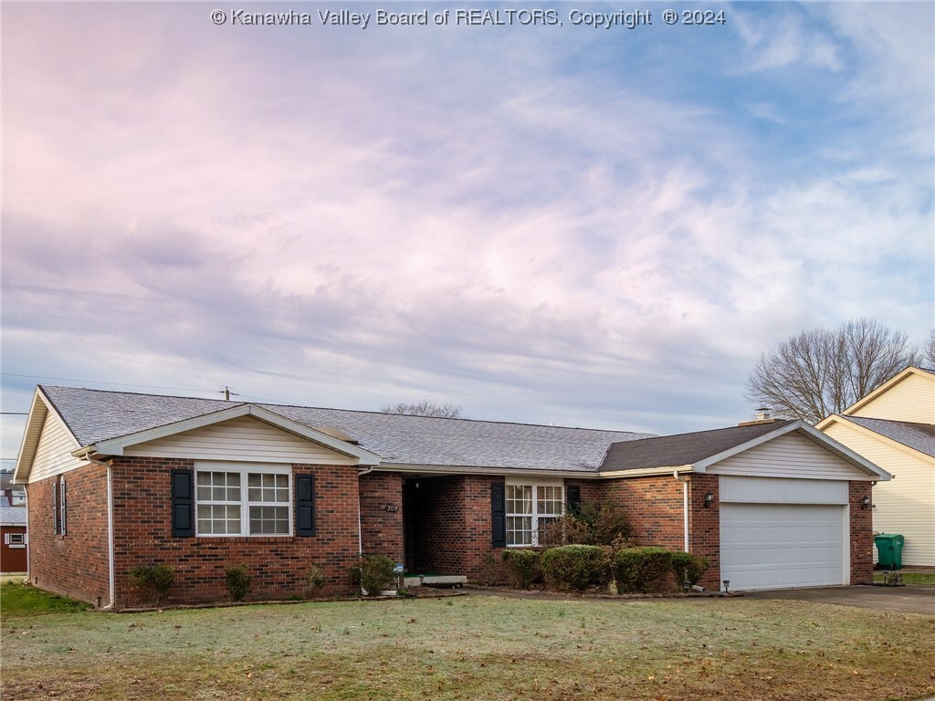 Property Photo: 309 Sunset Drive WV 25526