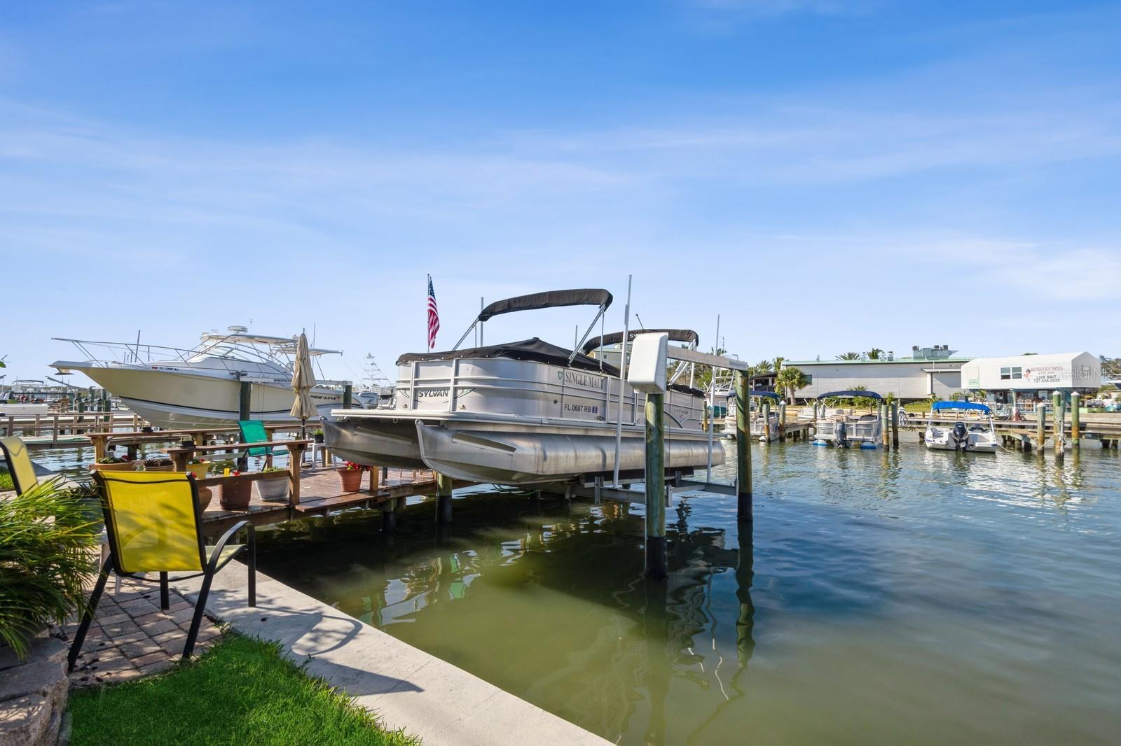 Property Photo: 8763 44th Avenue N 109 FL 33709