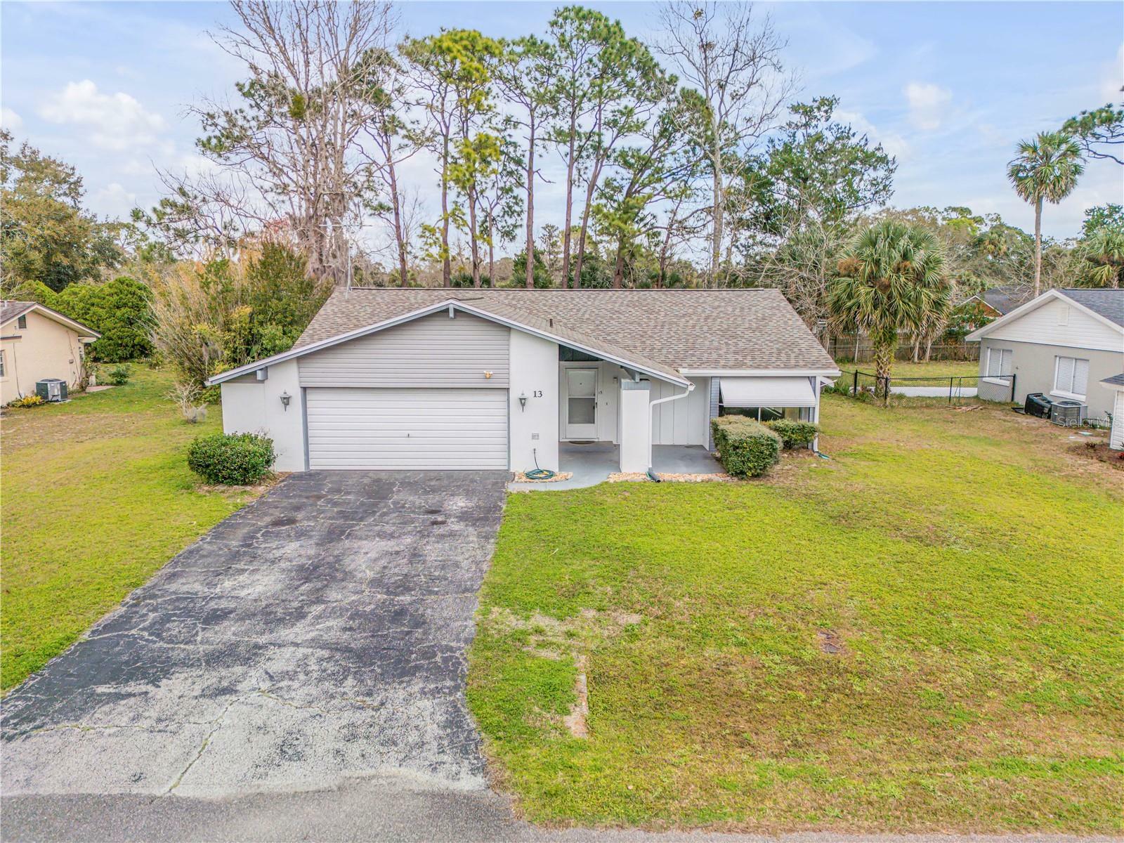 Property Photo:  13 Cooper Lane  FL 32137 