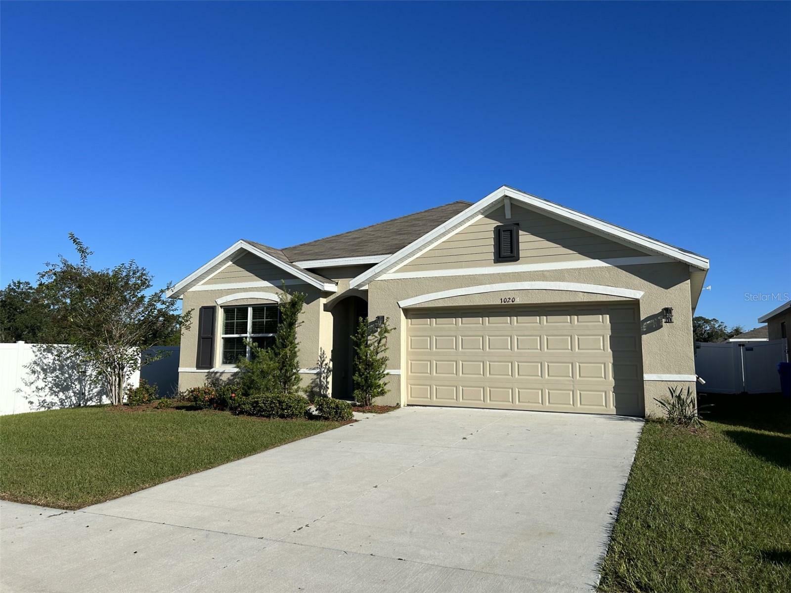 Property Photo: 10204 Golden Light Court FL 33578