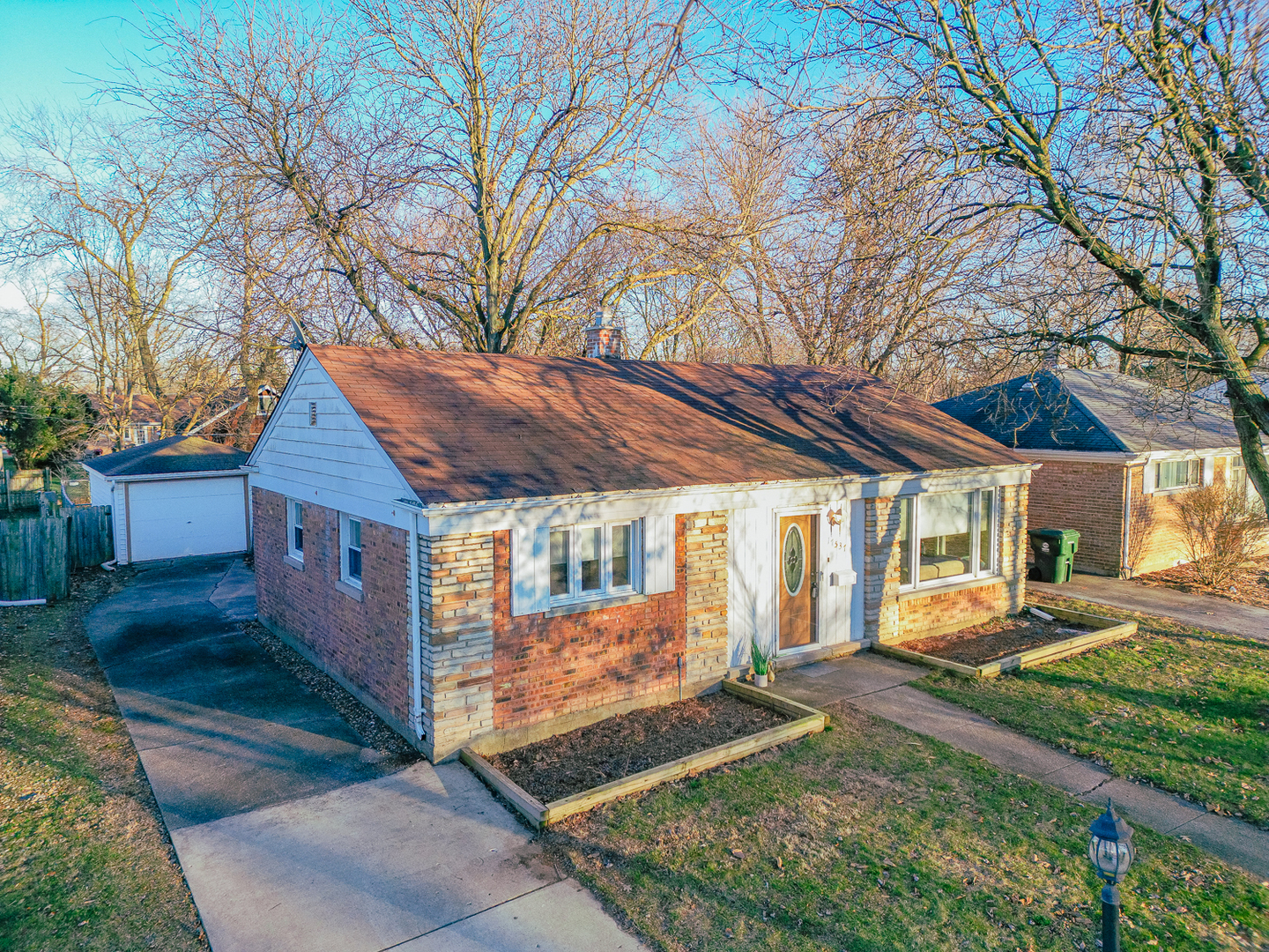 Property Photo:  17537 Dundee Avenue  IL 60430 