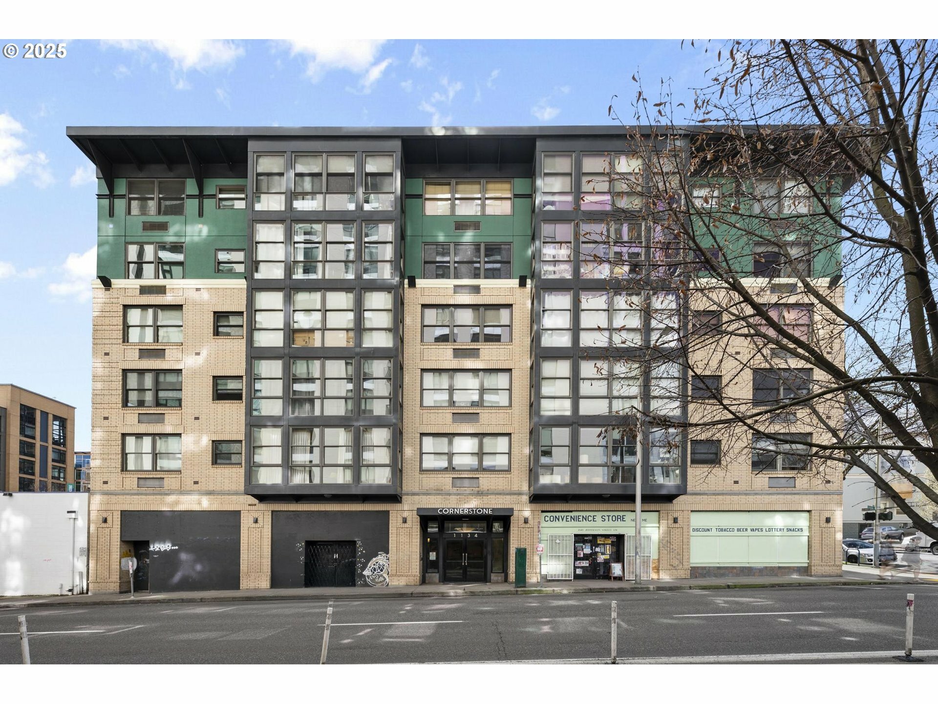 Property Photo:  1134 SW Jefferson St 609  OR 97201 