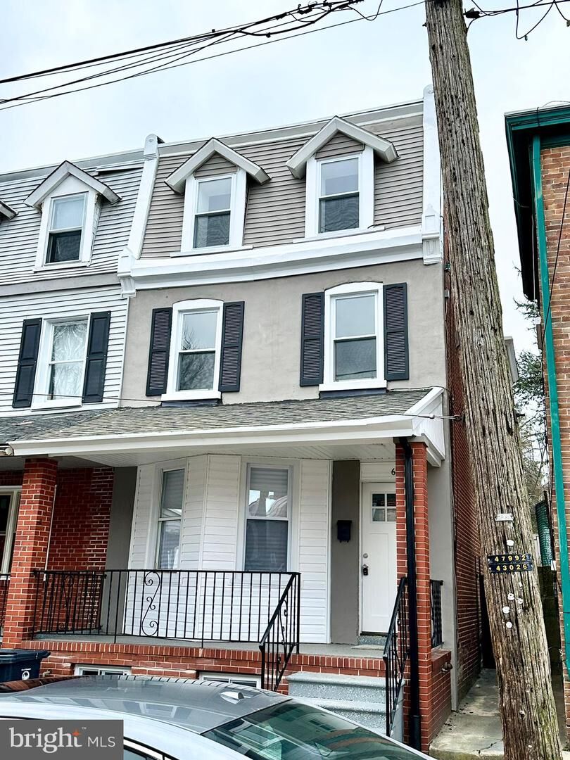 Property Photo:  6 6th Avenue  DE 19805 