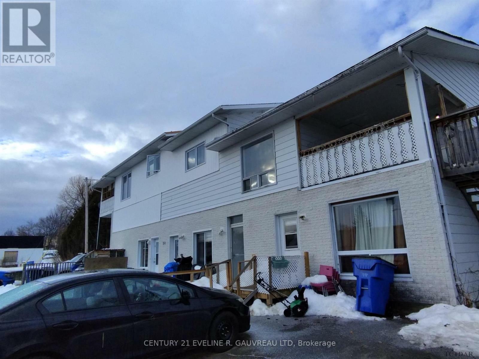 Photo de la propriété:  554 Lakeshore Road  ON P0J 1K0 