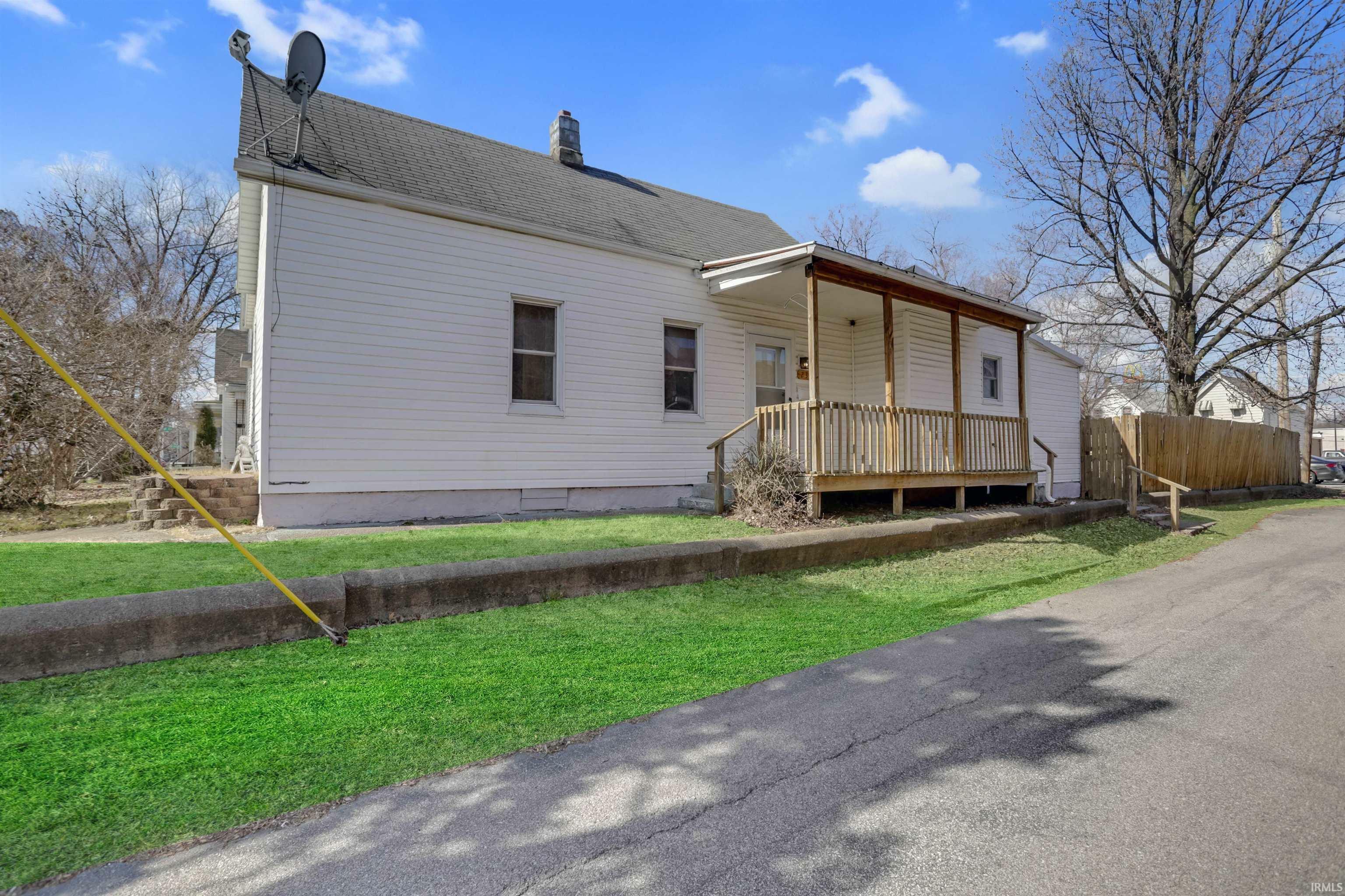 Property Photo:  2311 W Delaware Street  IN 47712 