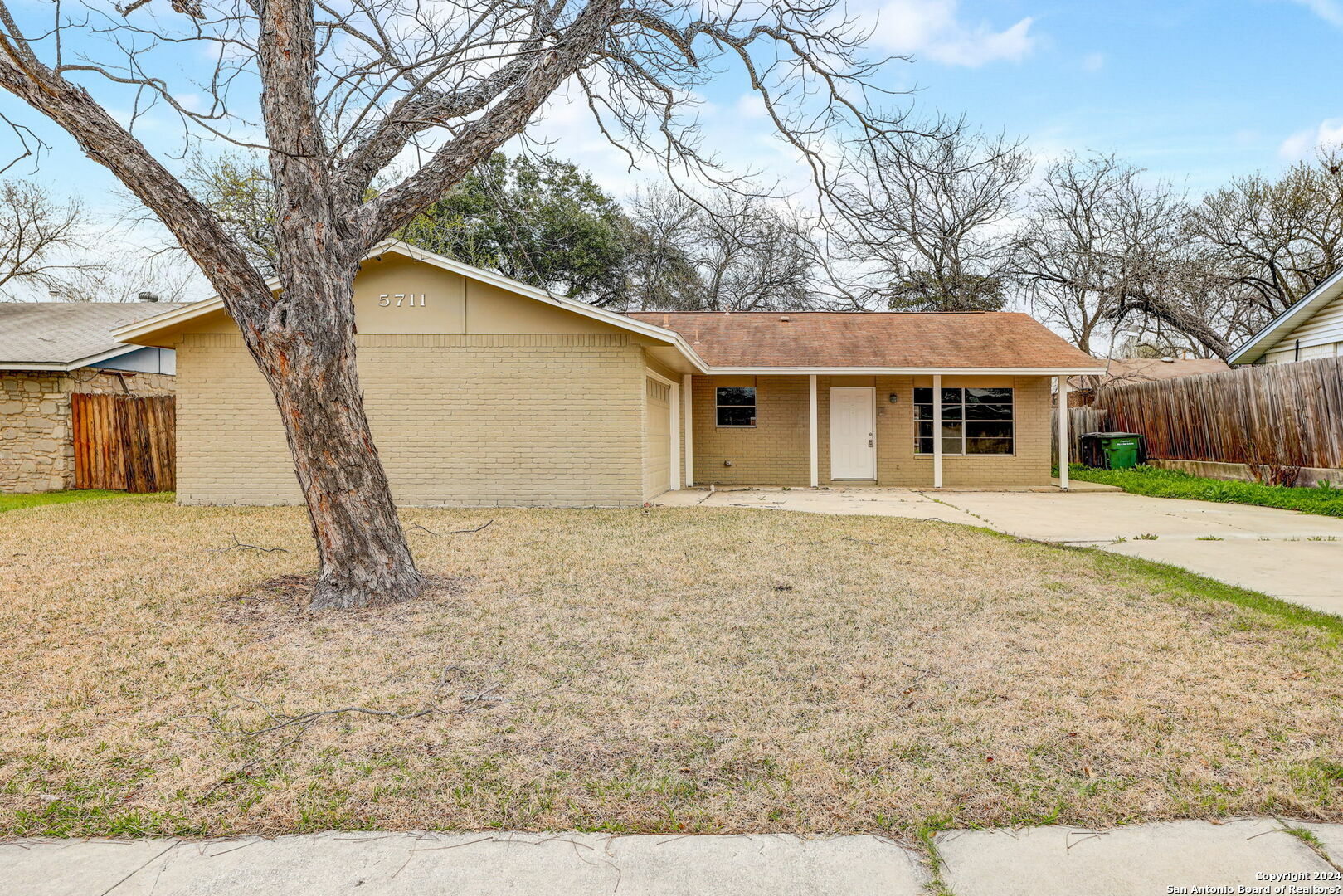 Property Photo:  5711 Valley Forge Ave  TX 78233 