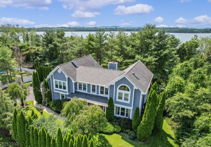Property Photo: 11 Gates Pl NJ 07470
