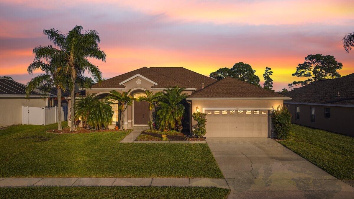 Property Photo: 315 Brookcrest Circle FL 32955